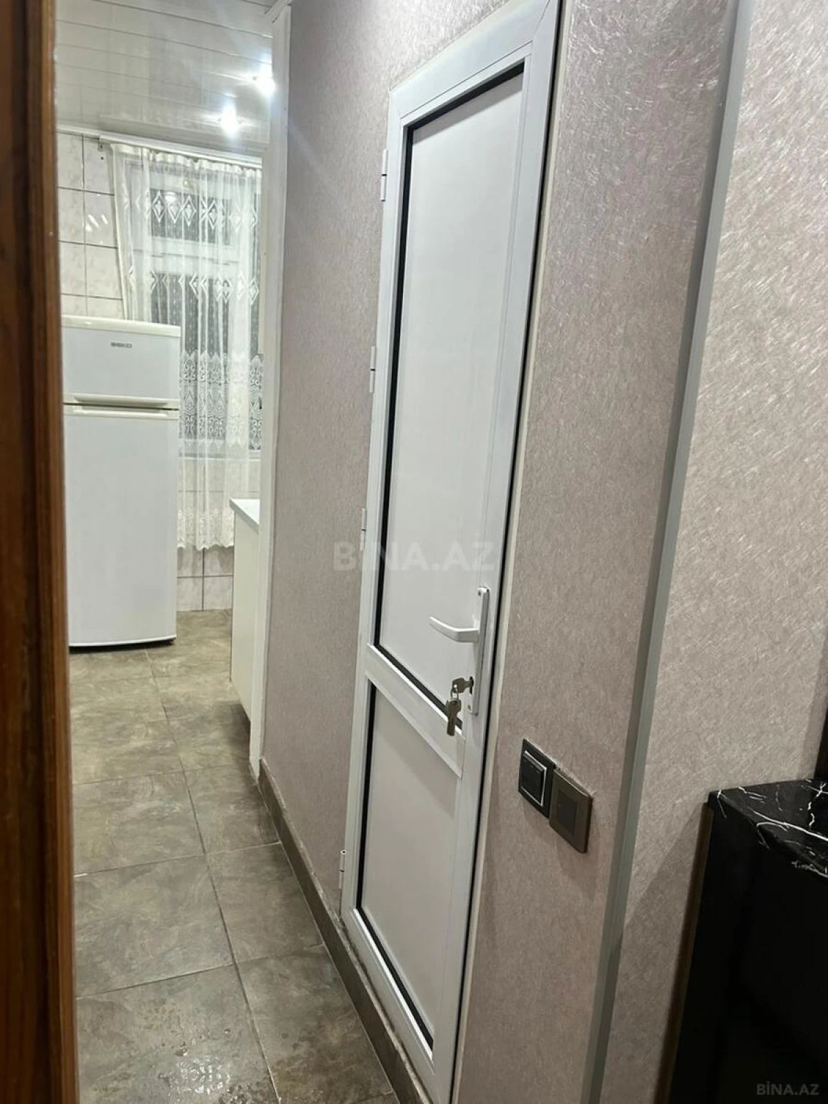 Kirayə verilir 2 otaqlı mənzil 55 m²