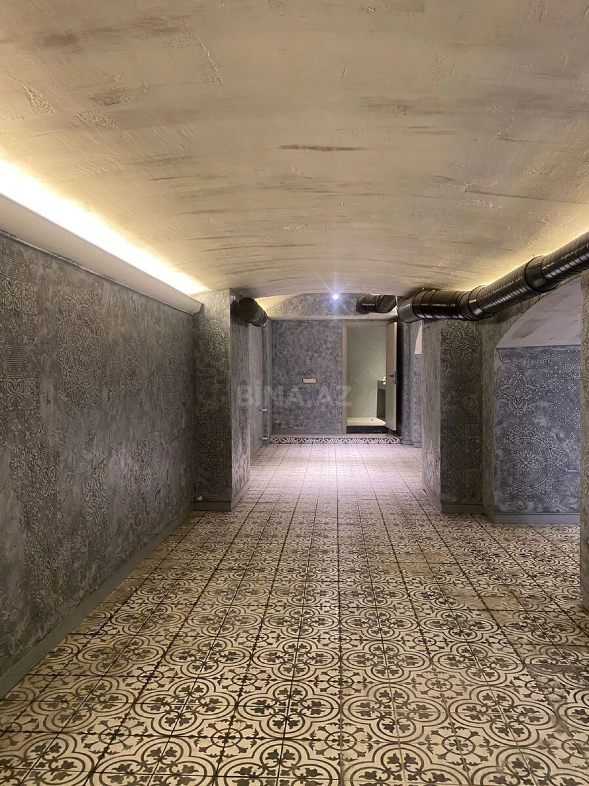 Kirayə verilir obyekt 130 m²