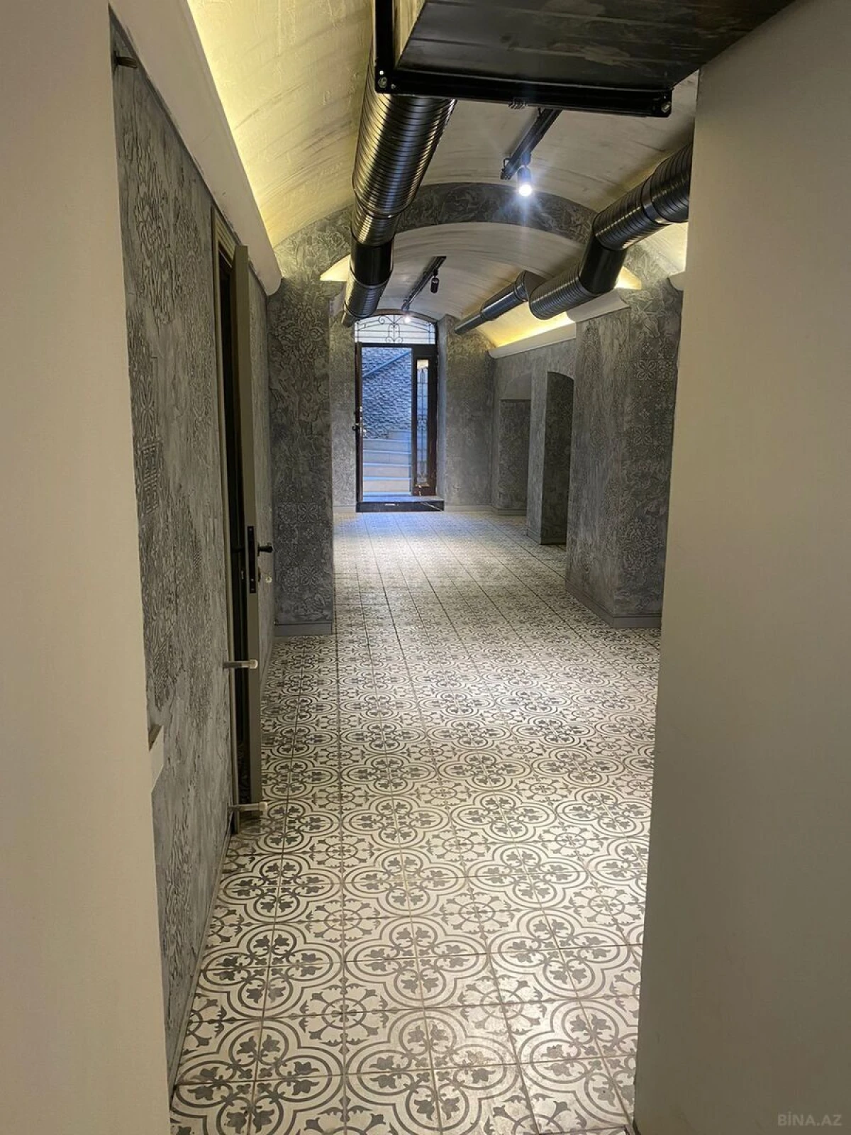 Kirayə verilir obyekt 130 m²