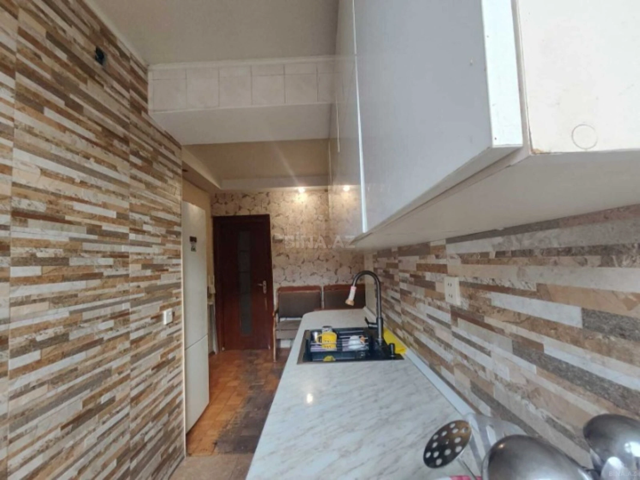 Satılır 2 otaqlı mənzil 53 m²