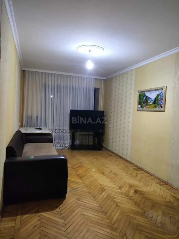 Satılır 2 otaqlı mənzil 53 m²
