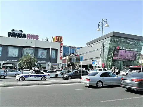 Satılır 3 otaqlı mənzil 74 m²