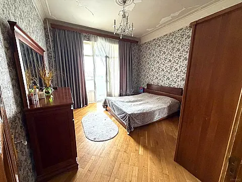 Satılır 3 otaqlı mənzil 74 m²