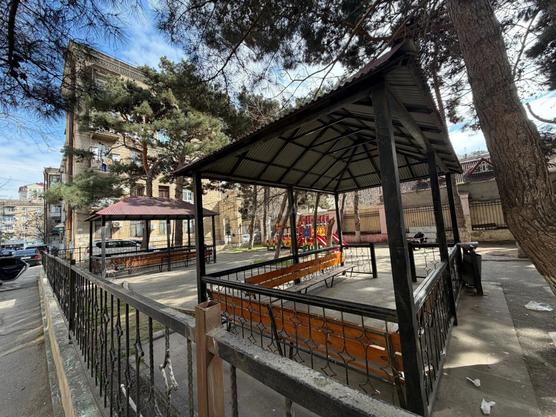 Satılır 3 otaqlı mənzil 74 m²