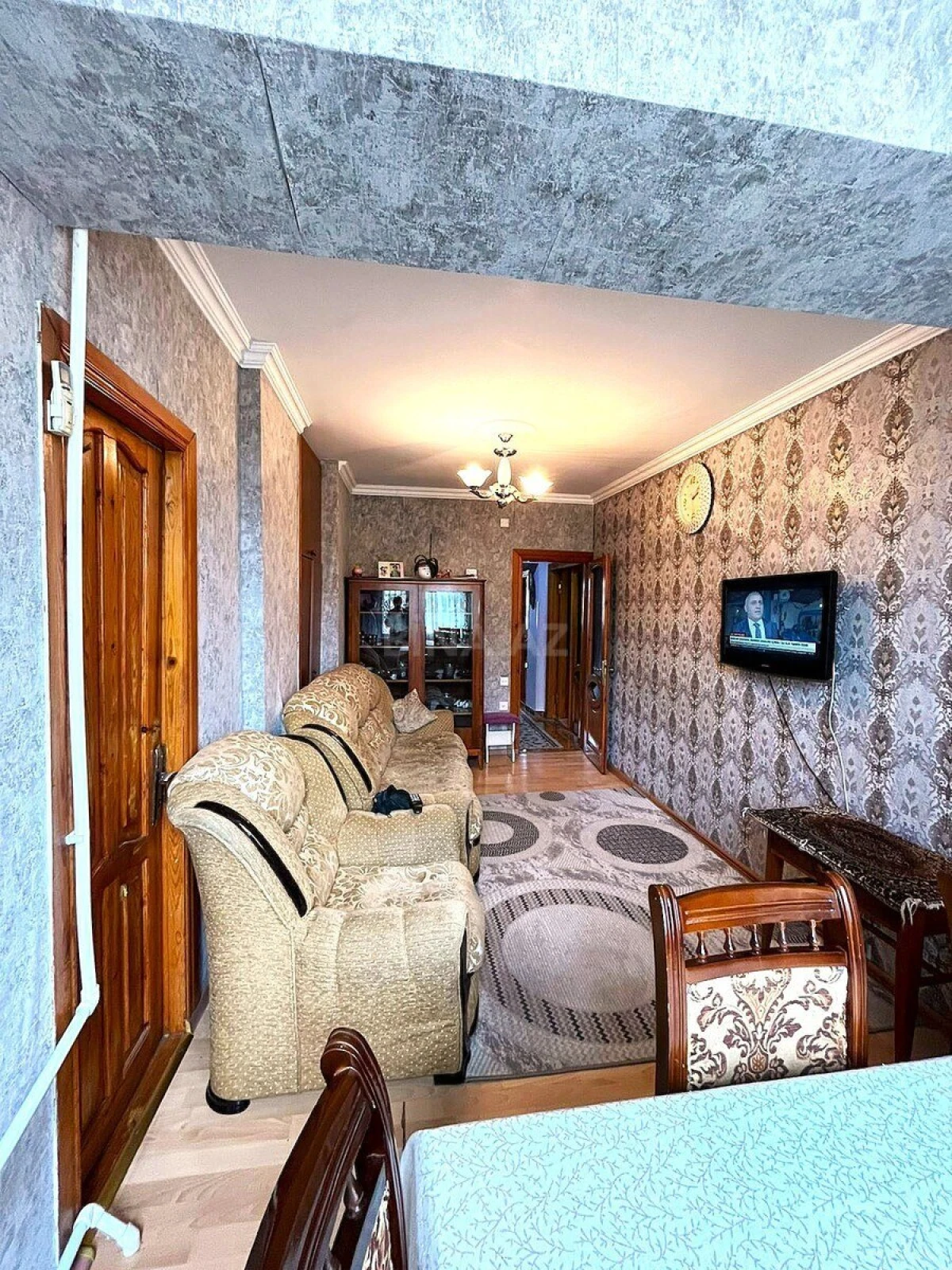 Satılır 4 otaqlı mənzil 110 m²