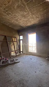 Satılır 2 otaqlı mənzil 62 m²