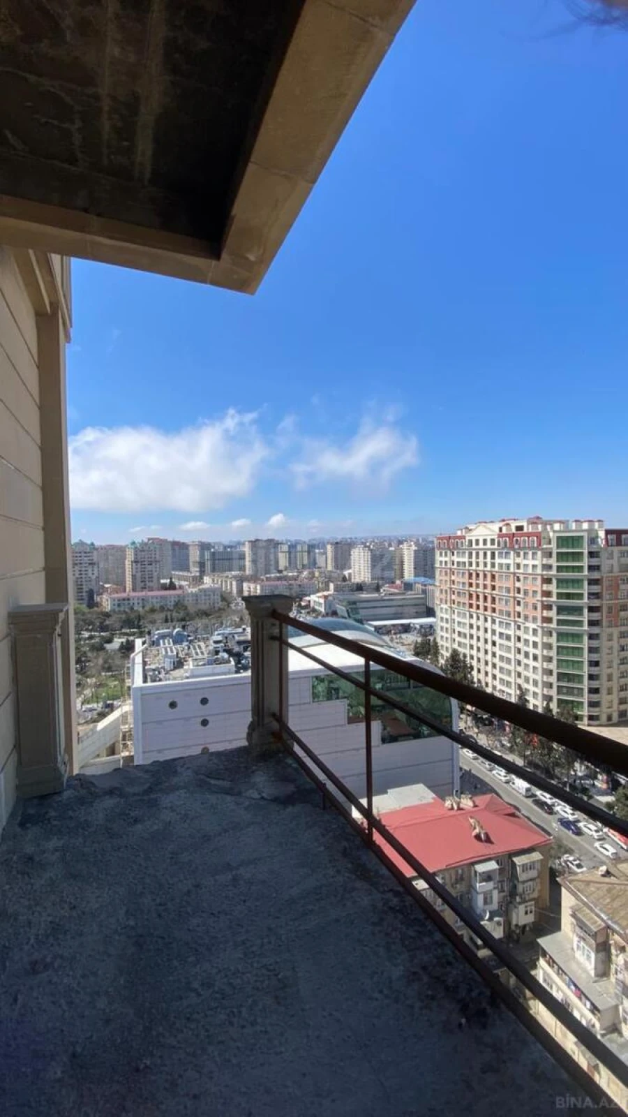 Satılır 2 otaqlı mənzil 62 m²