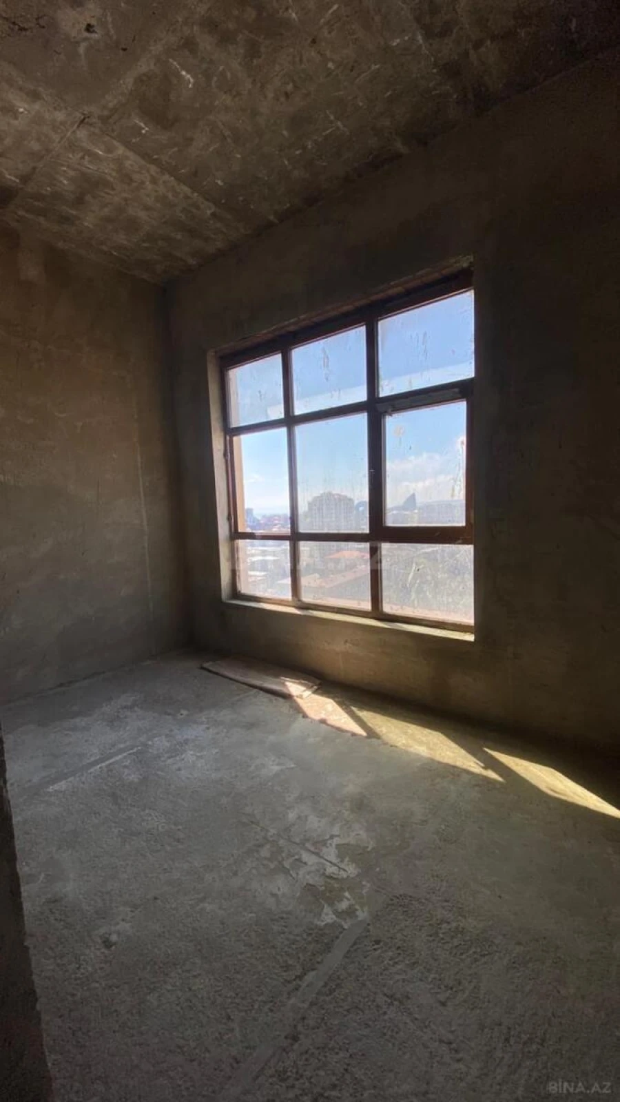 Satılır 2 otaqlı mənzil 62 m²