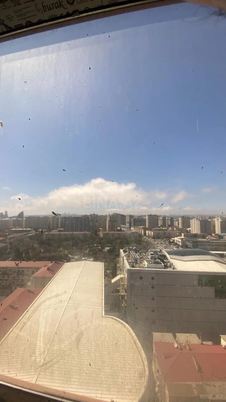 Satılır 2 otaqlı mənzil 57 m²