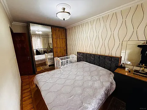 Satılır 3 otaqlı mənzil 65 m²