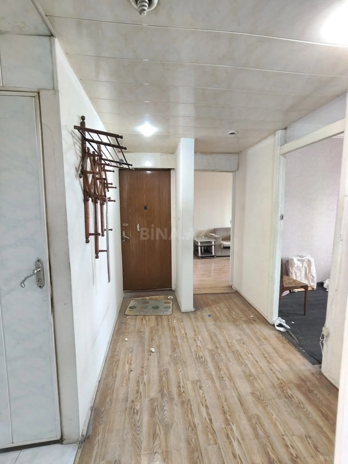 Satılır 4 otaqlı mənzil 95 m²