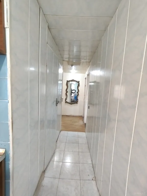 Satılır 4 otaqlı mənzil 95 m²