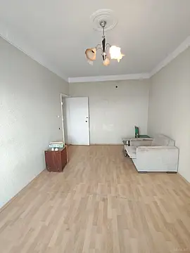 Satılır 4 otaqlı mənzil 95 m²