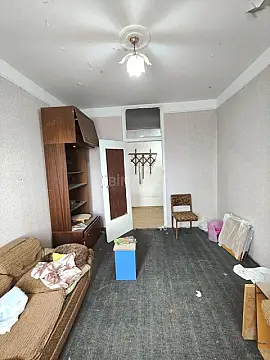 Satılır 4 otaqlı mənzil 95 m²