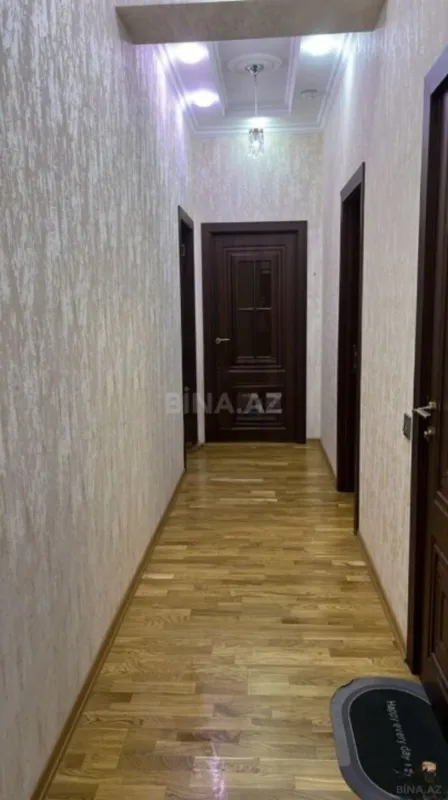 Satılır 3 otaqlı mənzil 110 m²