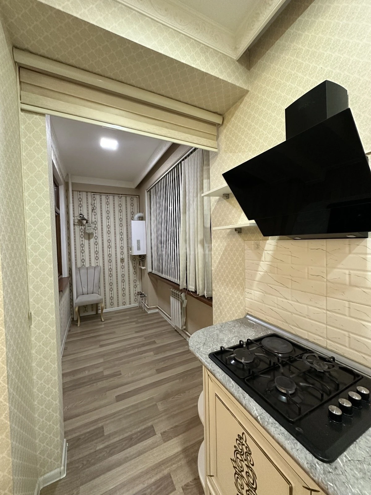 Kirayə verilir 2 otaqlı mənzil 58 m²