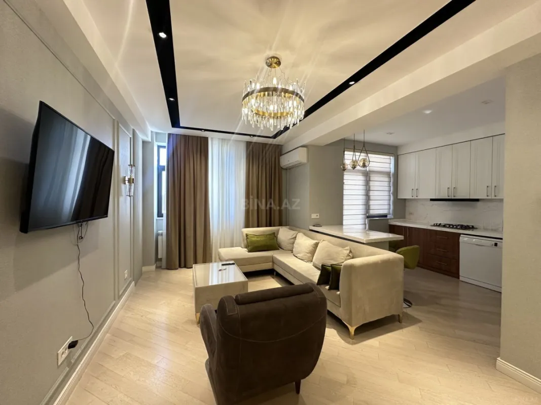 Kirayə verilir 2 otaqlı mənzil 85 m²