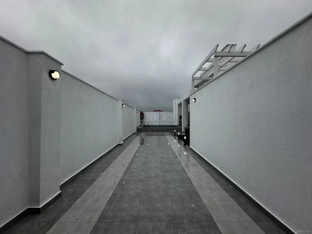 Satılır 4 otaqlı həyət evi 145 m²