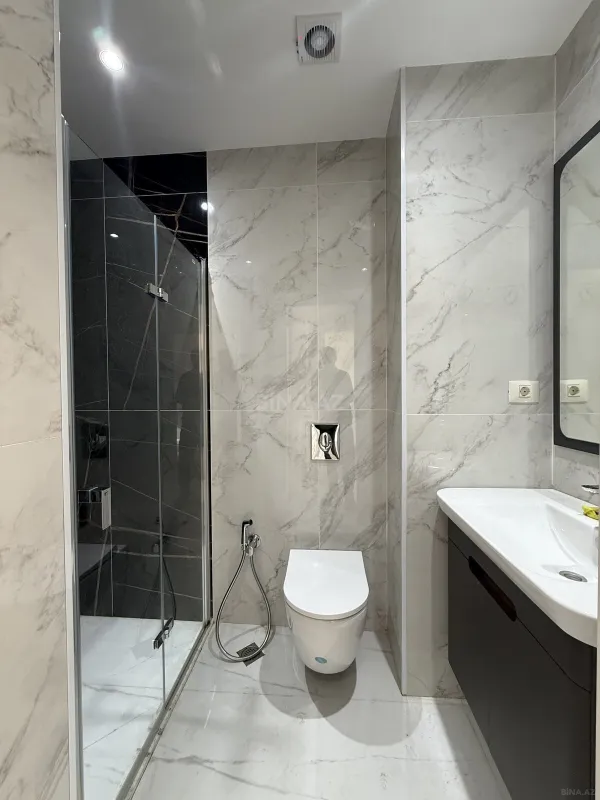 Kirayə verilir 2 otaqlı mənzil 55 m²