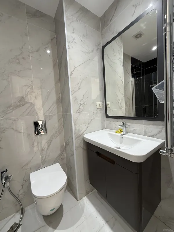 Kirayə verilir 2 otaqlı mənzil 55 m²