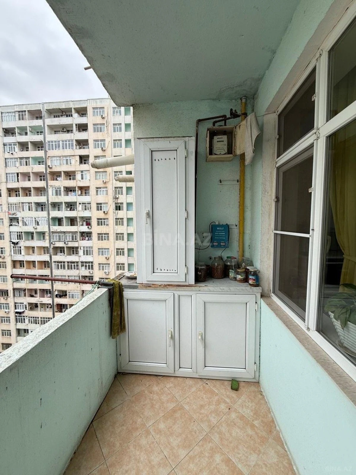 Satılır 3 otaqlı mənzil 118 m²