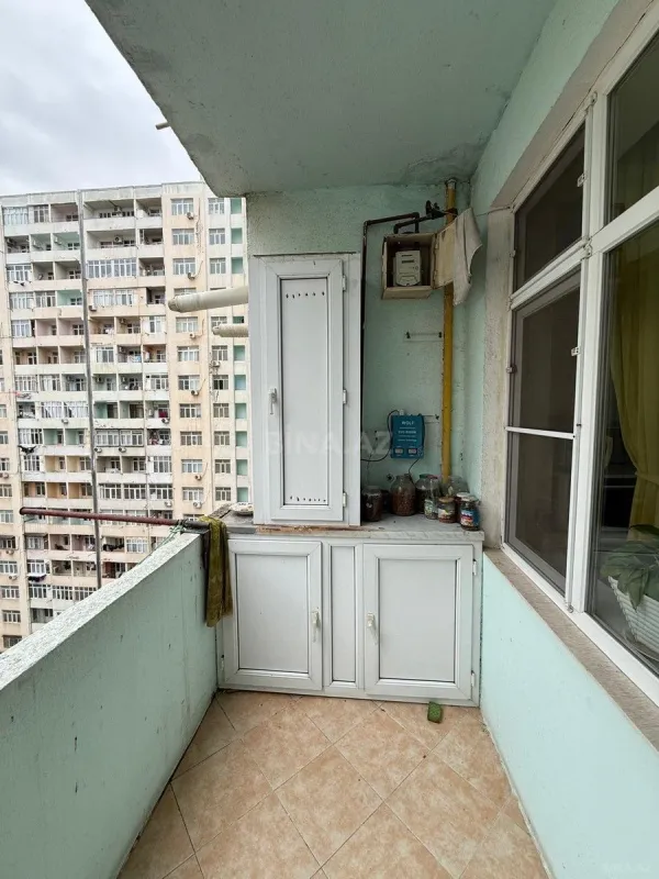 Satılır 3 otaqlı mənzil 118 m²