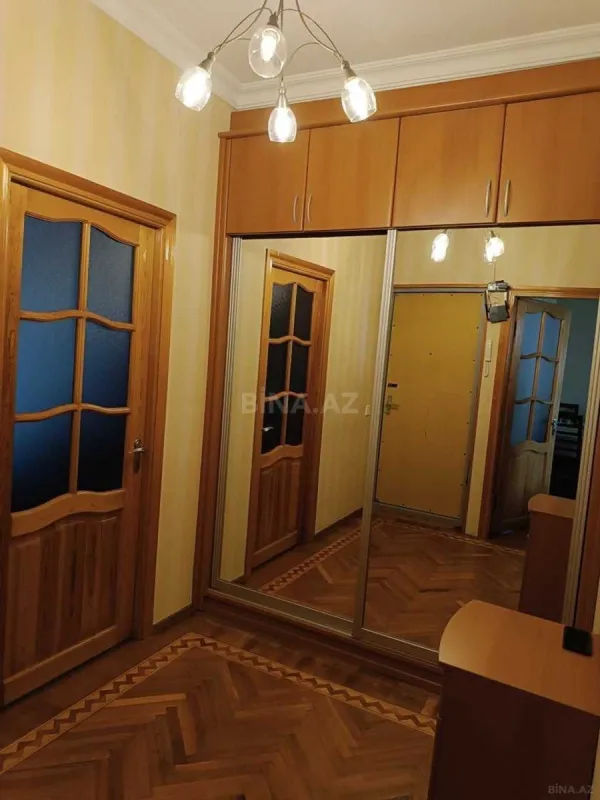 Satılır 3 otaqlı mənzil 85 m²