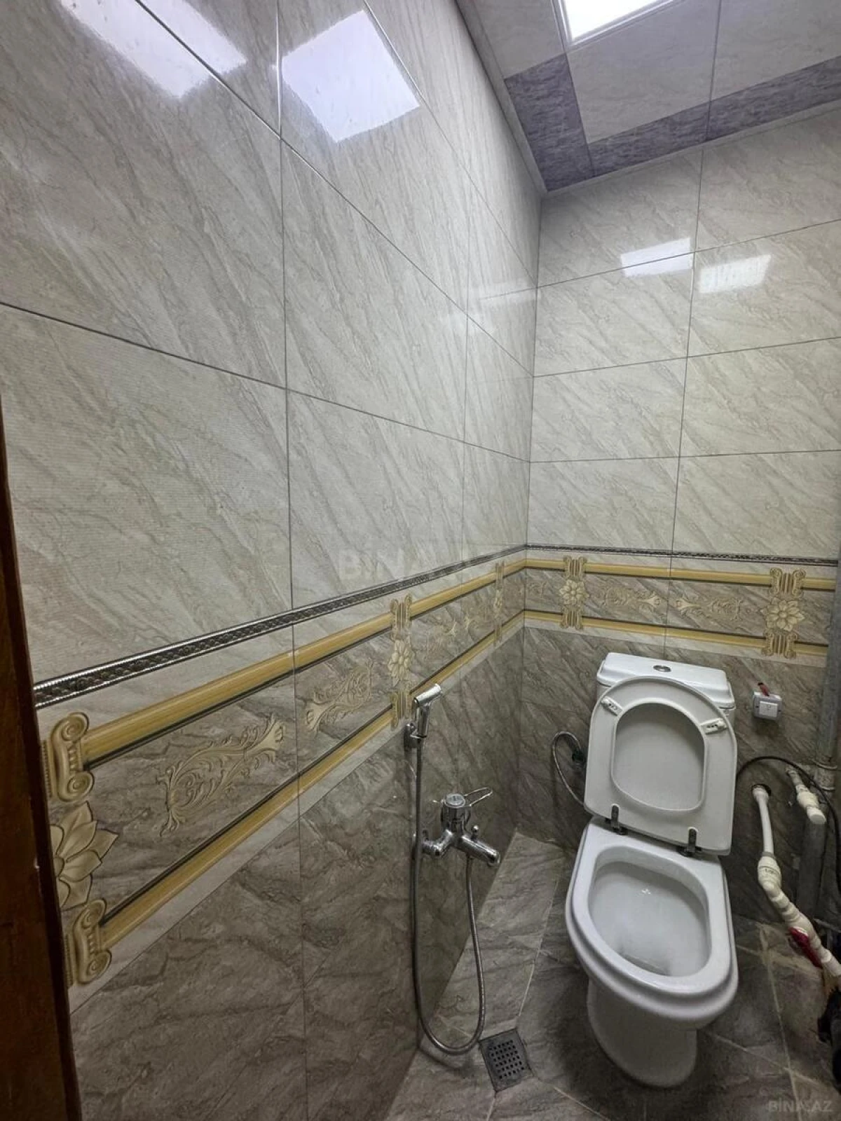 Satılır 3 otaqlı mənzil 85 m²