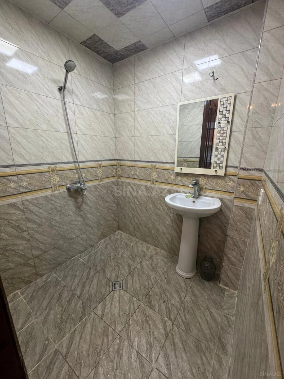 Satılır 3 otaqlı mənzil 85 m²