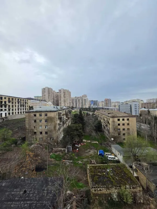 Satılır 3 otaqlı mənzil 80 m²