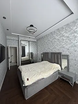 Kirayə verilir 2 otaqlı mənzil 80 m²