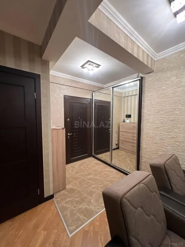 Satılır 3 otaqlı mənzil 95 m²