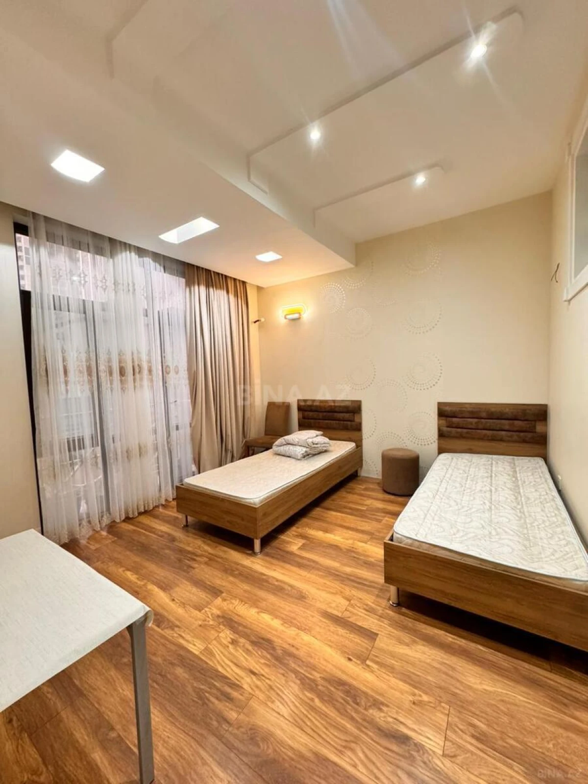 Kirayə verilir 3 otaqlı mənzil 82 m²