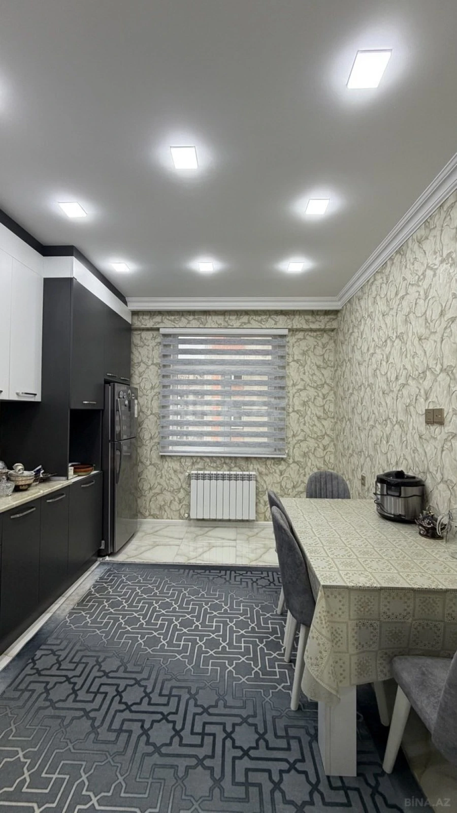 Satılır 3 otaqlı mənzil 83 m²