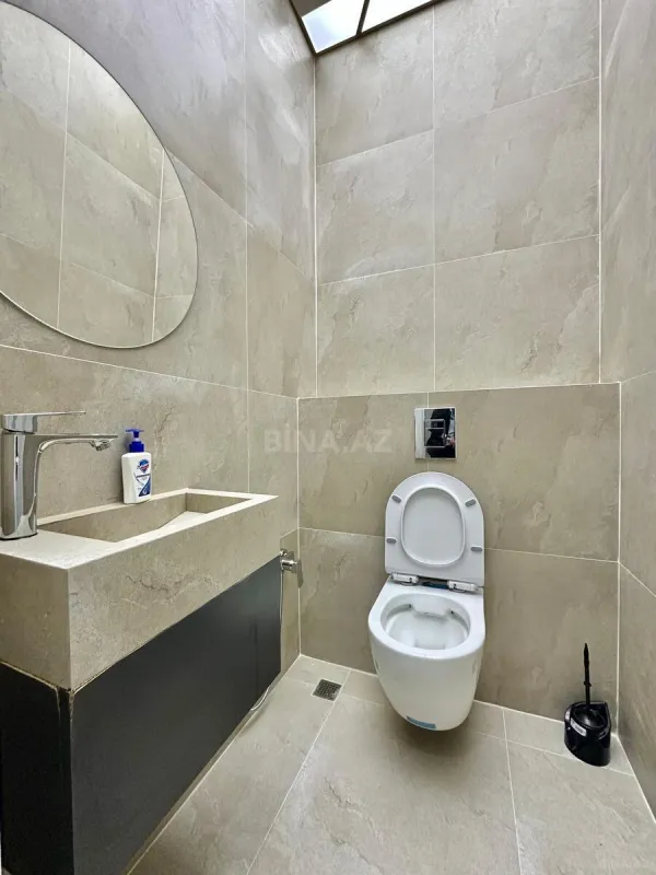 Satılır 3 otaqlı mənzil 125 m²