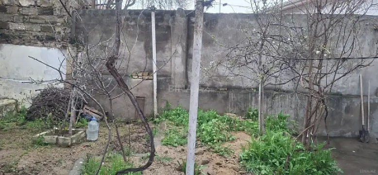 Satılır 2 otaqlı həyət evi 50 m²