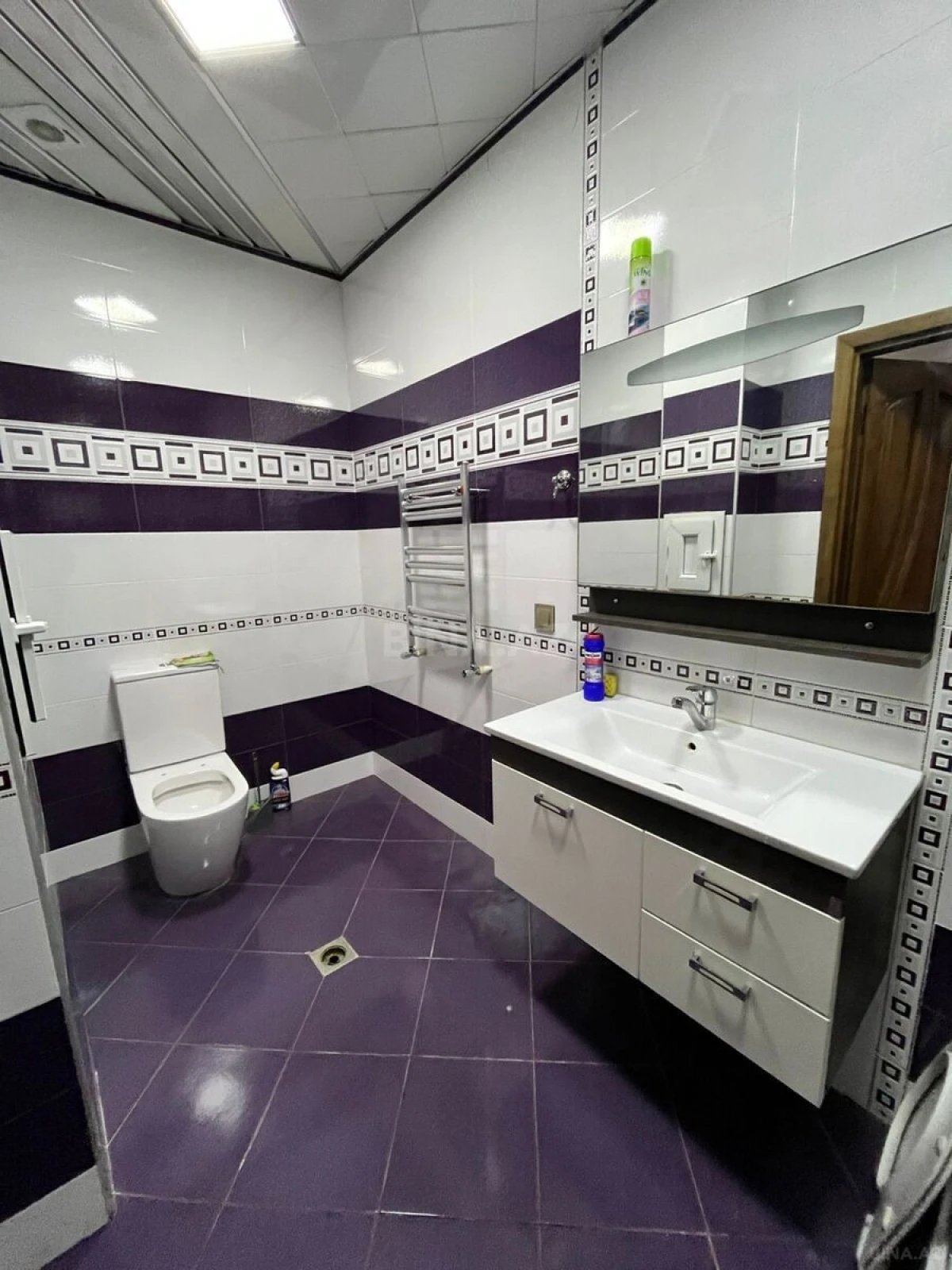 Kirayə verilir 3 otaqlı mənzil 150 m²