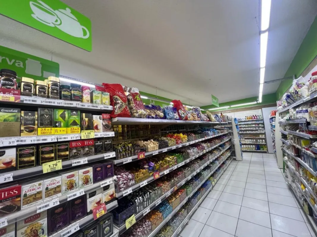 Satılır obyekt 1500 m²