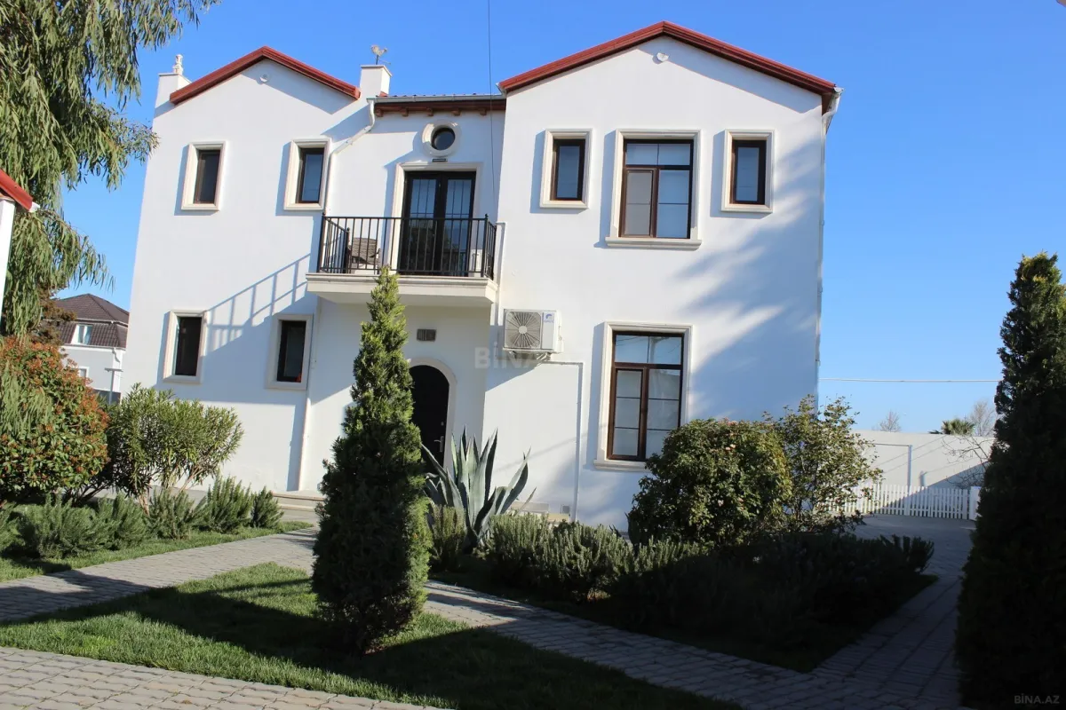 Satılır 4 otaqlı həyət evi 161 m²