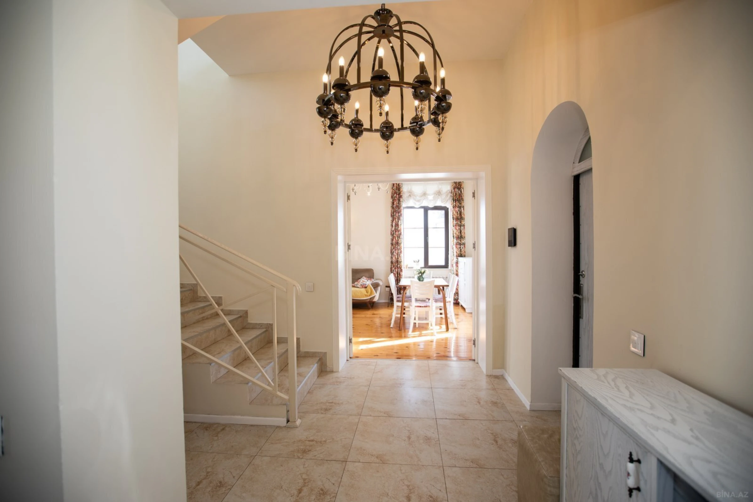 Satılır 4 otaqlı həyət evi 161 m²