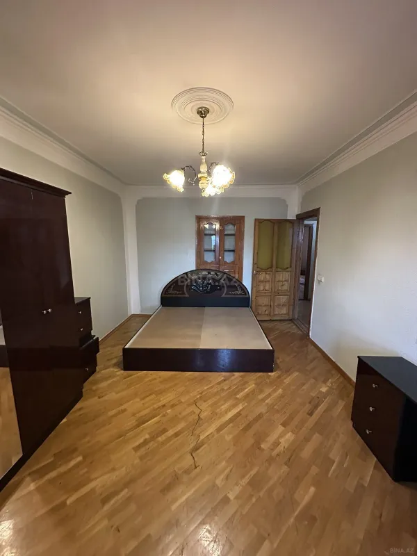 Satılır 3 otaqlı mənzil 85 m²