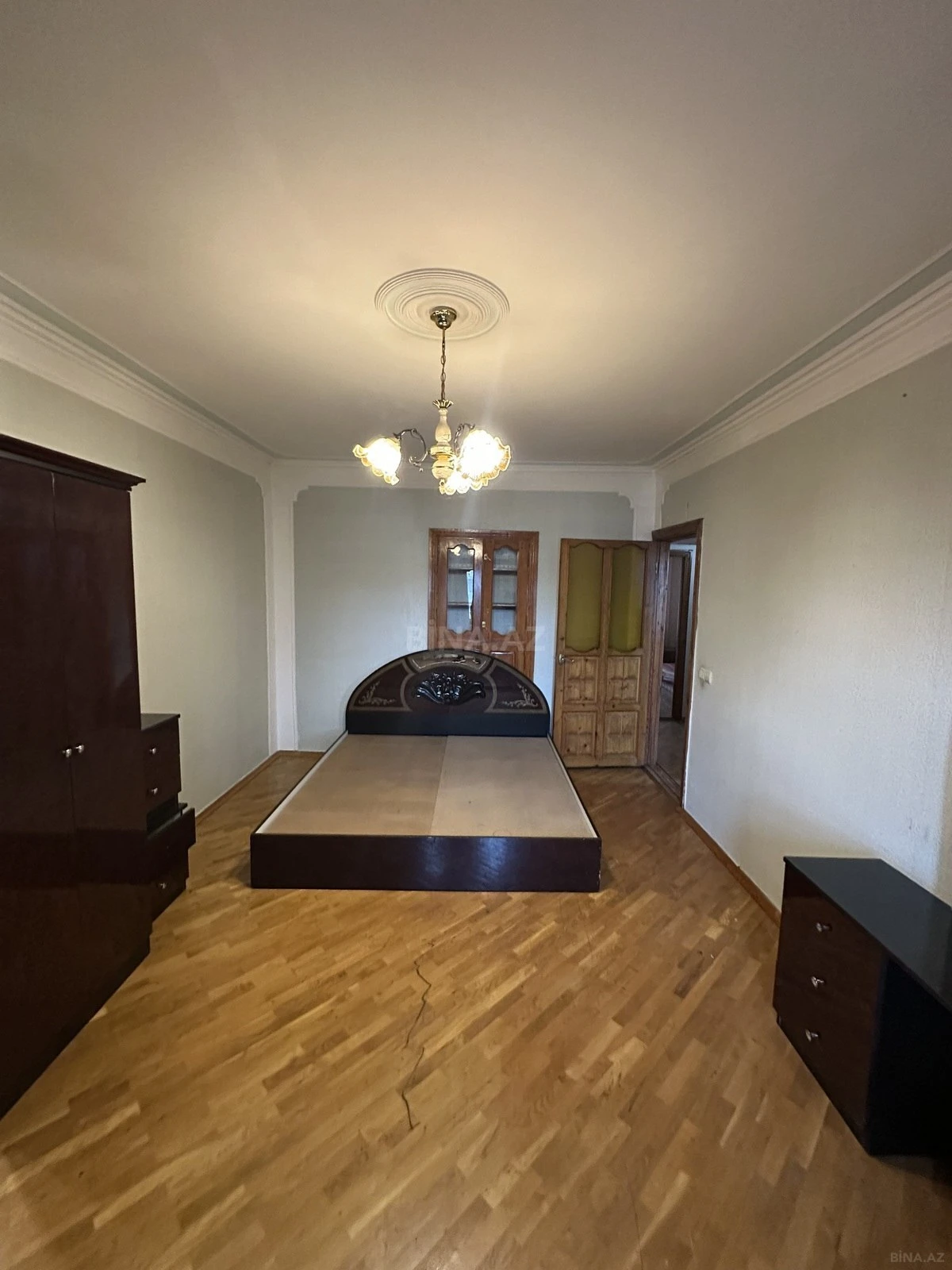 Satılır 3 otaqlı mənzil 85 m²