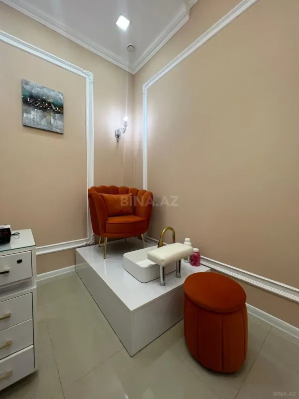 Satılır obyekt 100 m²