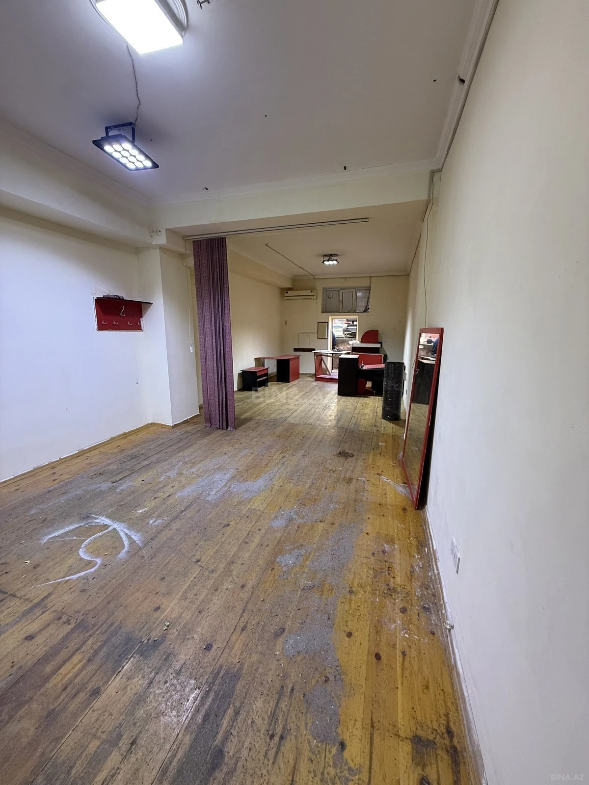 Satılır obyekt 50 m²