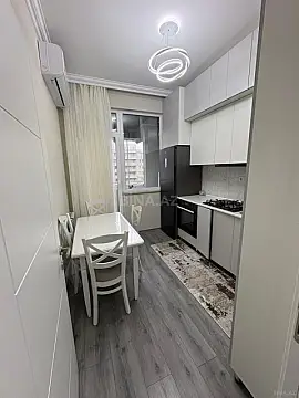 Kirayə verilir 2 otaqlı mənzil 62 m²