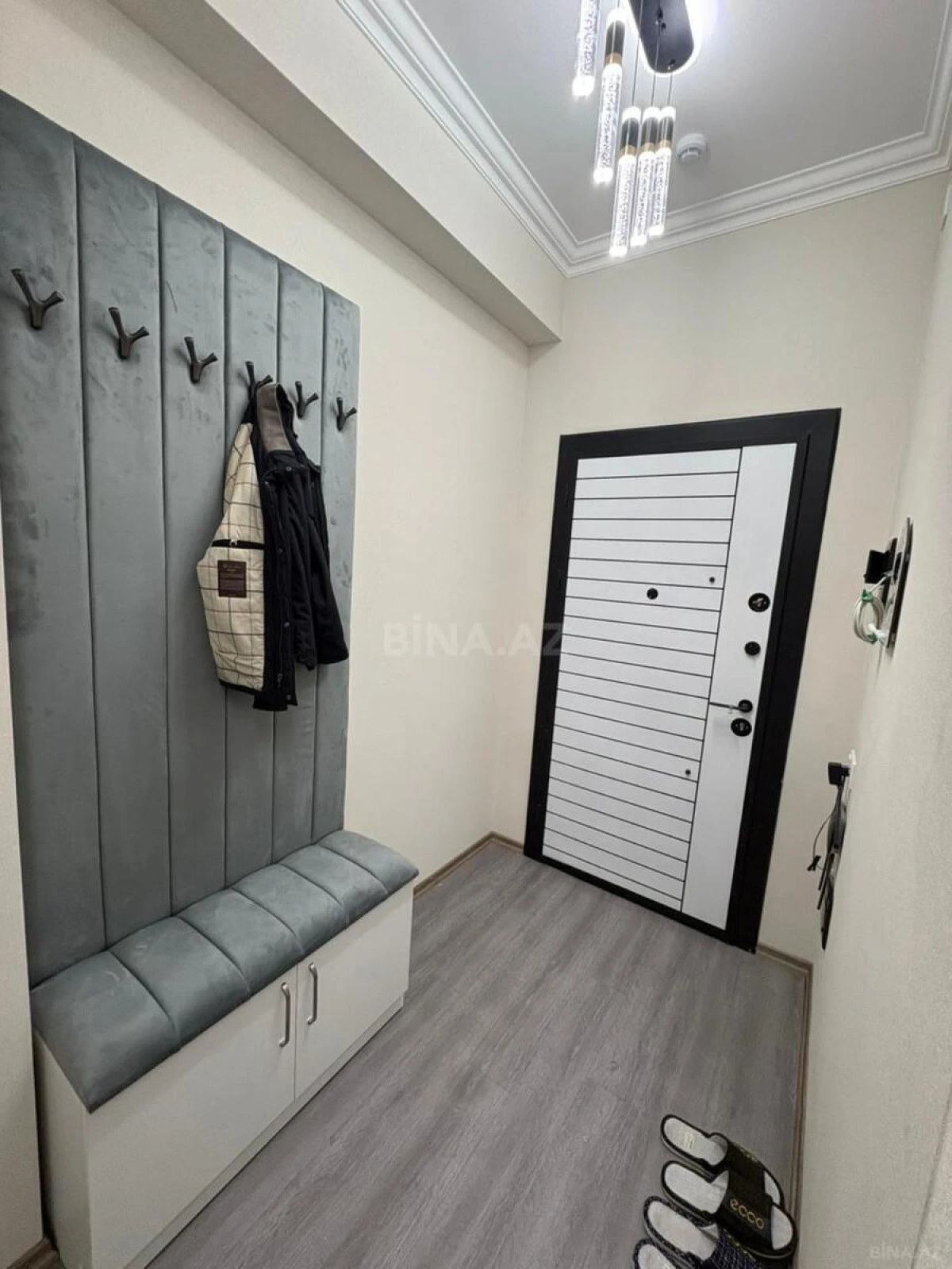 Kirayə verilir 2 otaqlı mənzil 62 m²