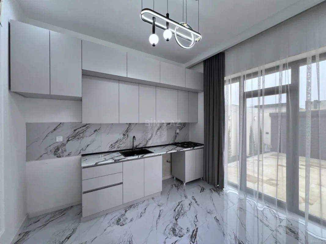 Satılır 4 otaqlı həyət evi 150 m²