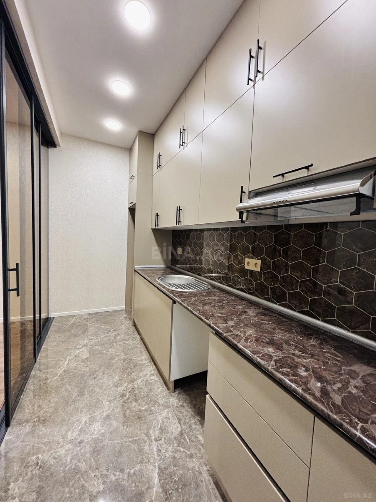 Satılır 3 otaqlı həyət evi 70 m²
