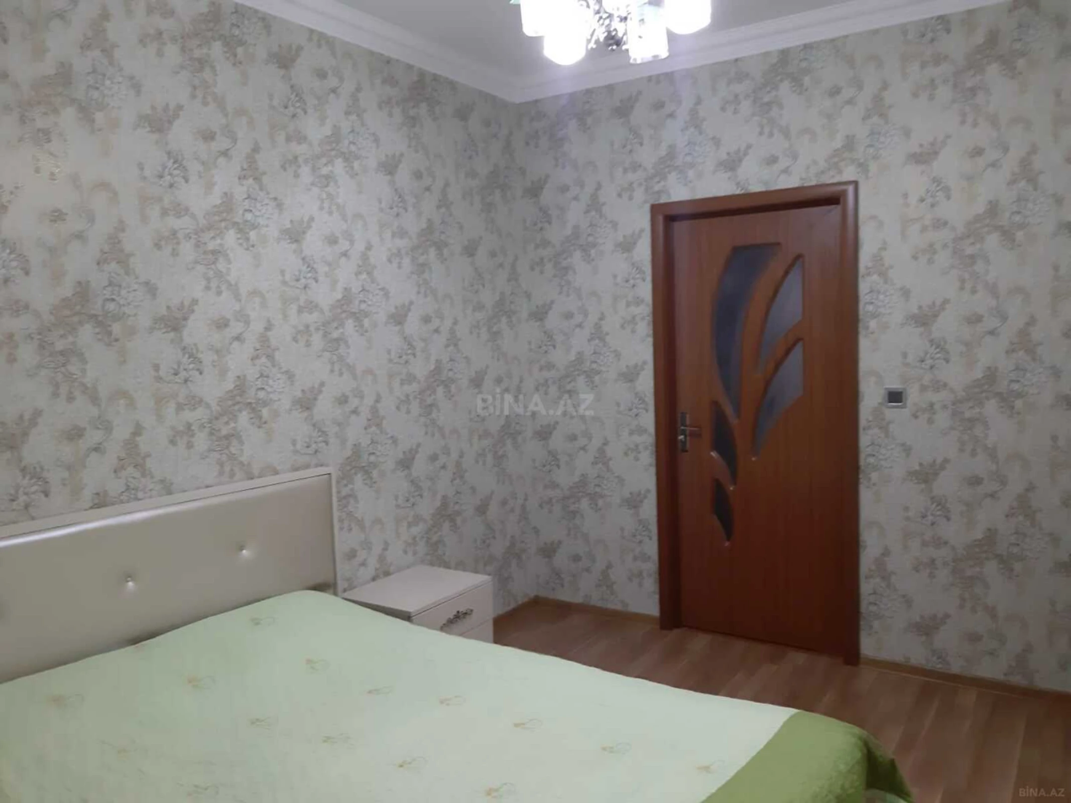 Satılır 2 otaqlı mənzil 55 m²