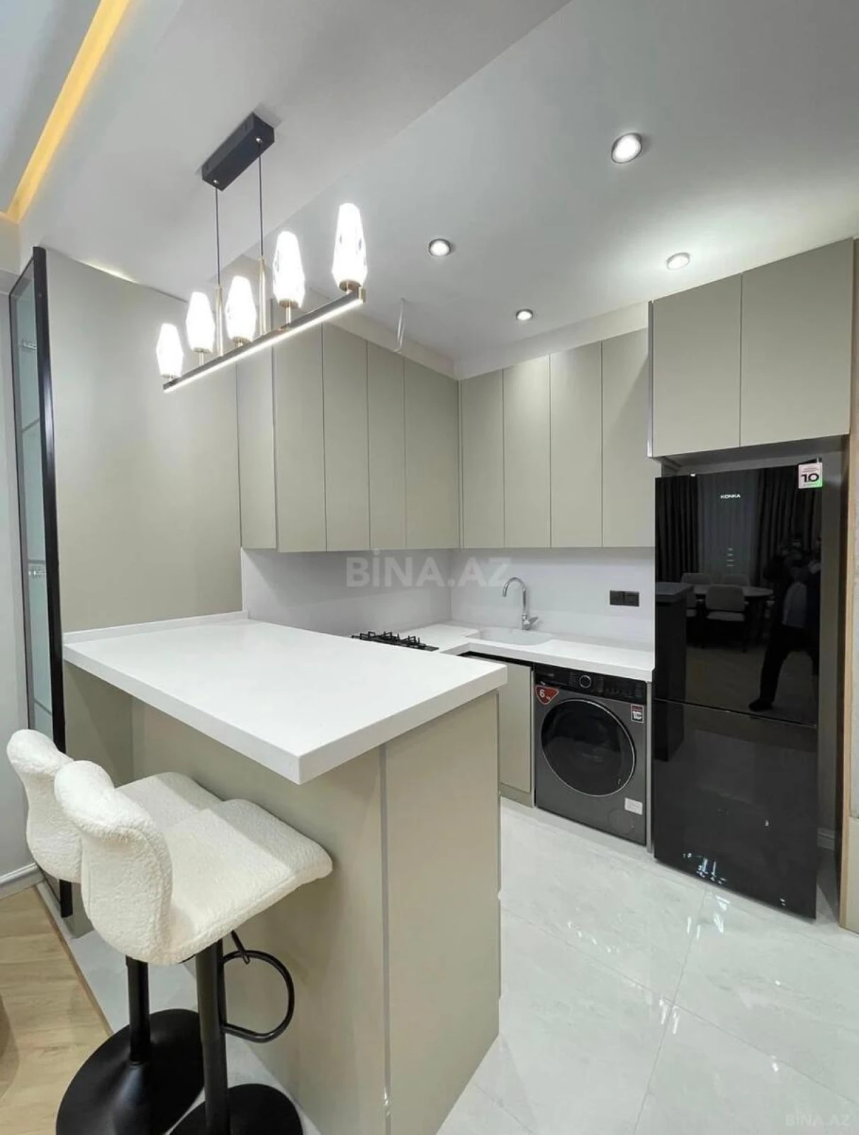 Kirayə verilir 2 otaqlı mənzil 70 m²